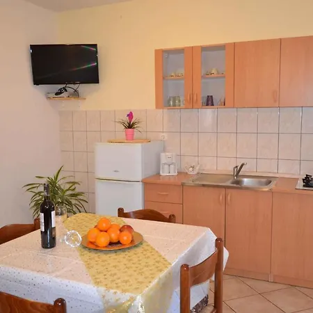 3 Apartman Valbandon