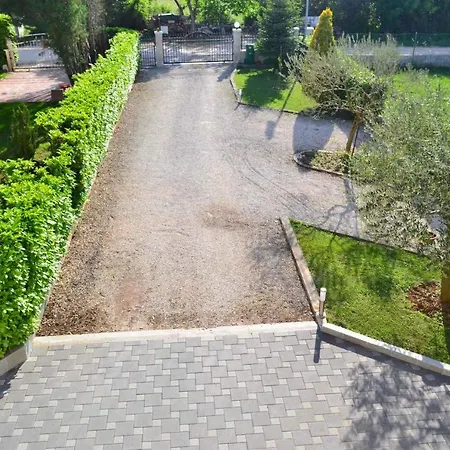 Apartman 3 *